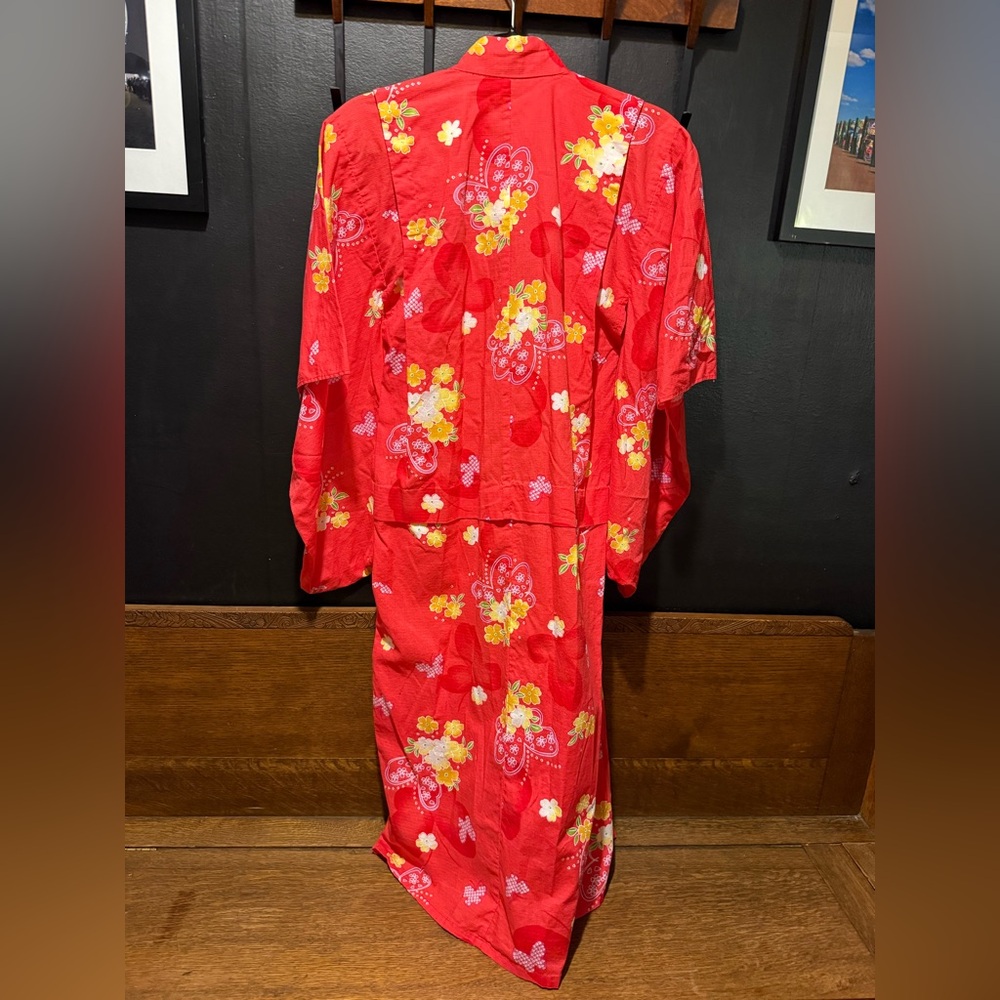 Floral Red Kimono Robe - Picture 4 of 7